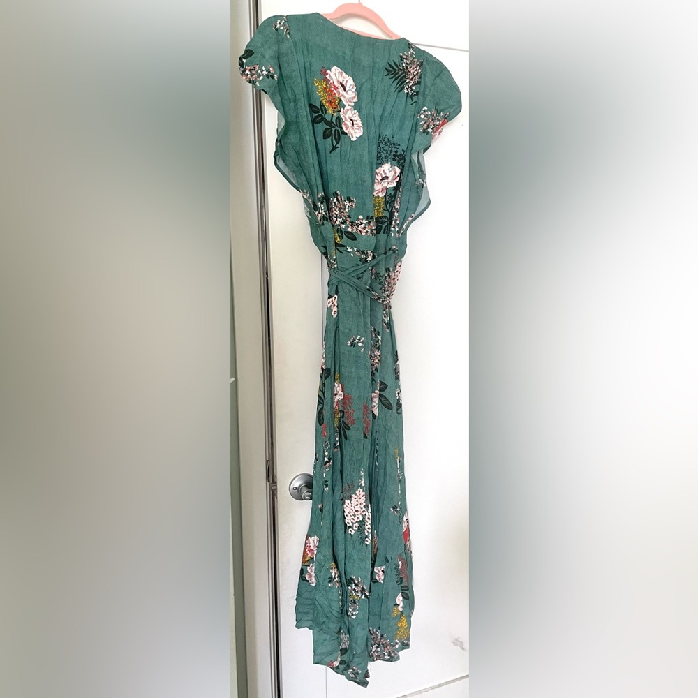 VICI ‘Fit to the Max’ Floral Wrap Maxi Dress - Picture 6 of 6
